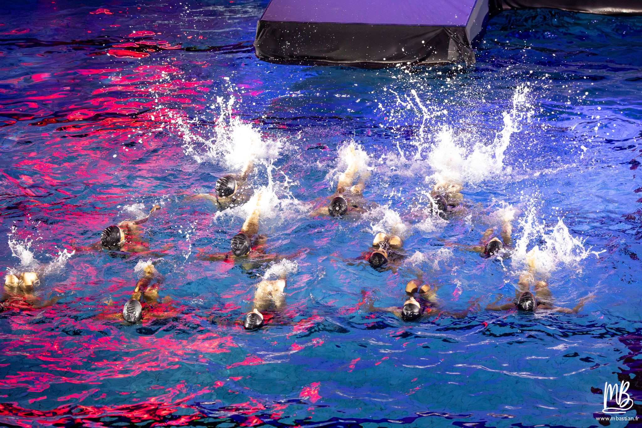 20251206 LA FABRIQUE A CONTES (BNS) MB 64